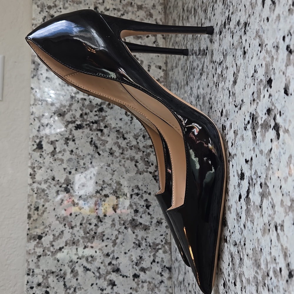 Elegant Black Shofoo Stiletto Heels - Picture 5 of 11